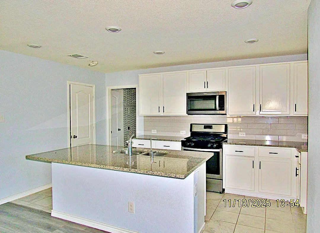 2757 Tobias Lane, Aubrey, Texas 76227
