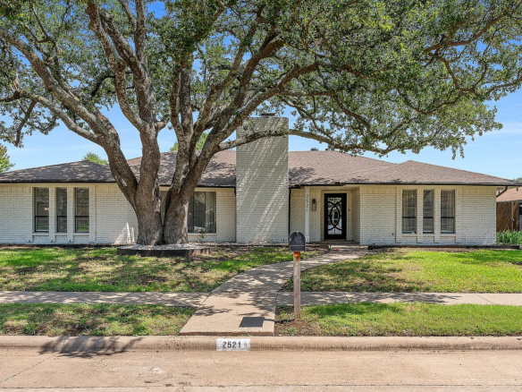 Move-In Ready 4-Bedroom Home with Fireplace and Modern Updates